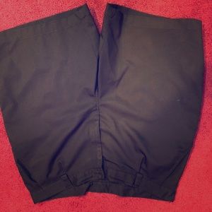 Under Armour black golf shorts